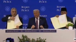 Presiden Prabowo Subianto menghadiri perkenalan Dewan Perdamaian Gaza bentukan Presiden AS Donald Trump. (Dok YouTube AP)