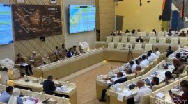 Rapat kerja Komisi II DPR RI dengan Sekretaris BNPP Komjen Pol Makhruzi Rahman, Rabu (21/1/2026). (Dwi R/detikcom)