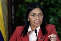 Wakil Presiden Venezuela Delcy Rodríguez menyampaikan tuntutan pembebasan Presiden Nicolás Maduro dan istrinya melalui siaran televisi pemerintah.