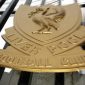 Logo dan ilustrasi Liverpool. (AFP/Paul Ellis)