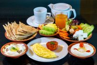 ilustrasi makanan sahur yang sehat(Shutterstock)