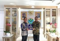 Wako Alfin bertemu Menteri LH Hanif Faisol Nurofiq bahas dukungan penanganan sampah Sungai Penuh.