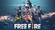 Pemuda bermain Free Fire menukarkan kode redeem untuk item gratis