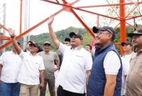 Wakil Ketua Komisi VI DPR RI, Andre Rosiade, meresmikan operasional BTS Telkomsel di Nagari Garabak Data, Kabupaten Solok, Sumatera Barat.