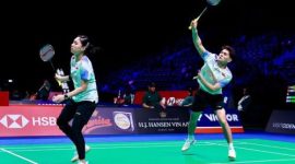 Dua pasangan ganda campuran Indonesia, Bobby Setiabudi/Melati Daeva Oktavianti dan Adnan Maulana/Indah Cahya Sari Jamil, bertanding pada final Thailand Masters 2026 di Nimibutr Stadium, Bangkok, Minggu (1/2/2026).
