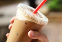 Menikmati kopi di untuk meningkatkan energi dan fokus. (Foto: iStock)