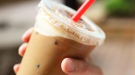 Menikmati kopi di untuk meningkatkan energi dan fokus. (Foto: iStock)