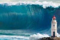 Ilustrasi gelombang raksasa (rogue waves), ombak laut ekstrem yang terbentuk dari interferensi gelombang dan dapat membahayakan pelayaran.