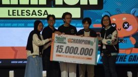 Tim Lelesasa berpose usai dinobatkan sebagai juara Garena Game Jam 3 yang digelar pada 6–8 Februari 2026.