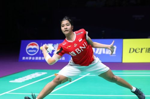 Ester Nurumi Tri Wardoyo memastikan kemenangan Indonesia atas Thailand pada perempat final Badminton Asia Team Championship 2026.