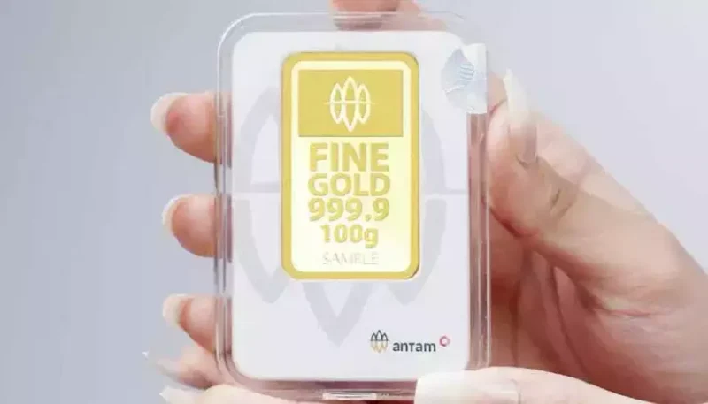 Harga emas Antam diprediksi bergerak naik dan turun pada Senin, 30 Maret 2026, dengan level support dan resistance tertentu.