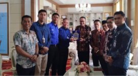 Wali Kota Alfin menerima kunjungan Kepala Stasiun TVRI Jambi Harley Marjoni di ruang kerja Sungai Penuh.