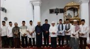 Wako Sungai Penuh Alfin dampingi Gubernur Jambi Al Haris Safari Ramadhan di Masjid Al Falah Kerinci.