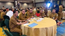 Wali Kota Sungai Penuh, Alfin, menghadiri Rapat Koordinasi Forkopimda se-Provinsi Jambi di Swiss-Belhotel Jambi, Senin (16/3), membahas pengamanan Idul Fitri 1447 H. ( foto Humas Pemkot)