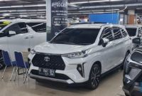 Toyota Avanza bekas generasi lama tahun 2006–2011 yang dijual mulai Rp70 jutaan di pasar mobil bekas.