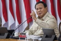 Presiden Prabowo Subianto bersilaturahmi dengan para mantan ajudan dan pengawal yang pernah mendampinginya saat masih aktif di militer di kediamannya di Hambalang, Bogor.