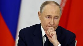 Putin bahas serangan Israel-AS ke Iran dalam rapat Dewan Keamanan Rusia.(REUTERS/Evgenia Novozhenina)