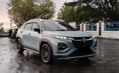 Tampilan Suzuki Fronx 2026 yang mengalami penyesuaian harga per Maret