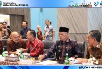 Wawako Sungai Penuh Azhar Hamzah menghadiri RUPSLB Bank Jambi di Kota Jambi.