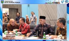 Wawako Sungai Penuh Hadiri RUPSLB Bank Jambi