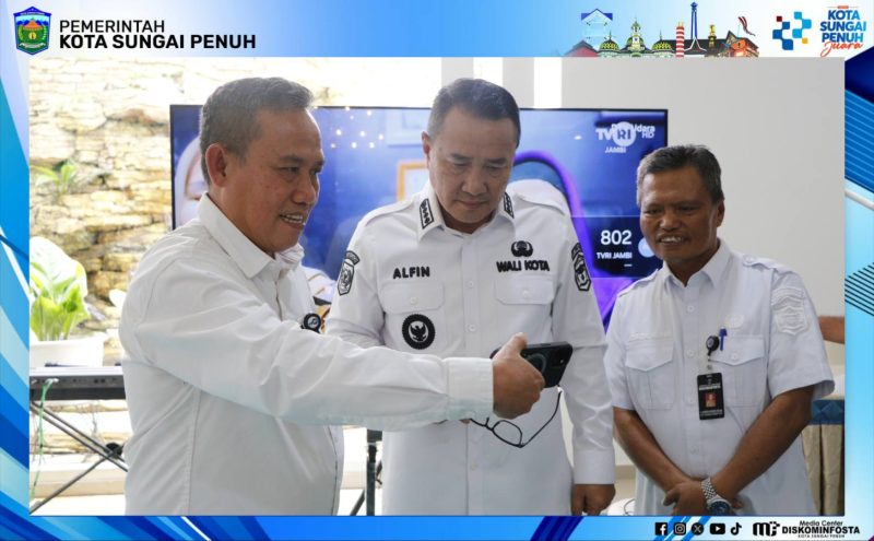 Wali Kota Sungai Penuh menerima kunjungan TVRI Jambi membahas siaran gratis Piala Dunia 2026.