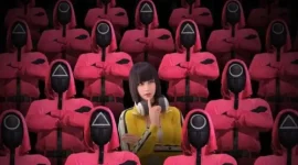 Poster Free Fire X Squid Game rilis Jumat 8/8/2025. Klaim kode redeem FF terbaru 1 April 2026 sekarang!