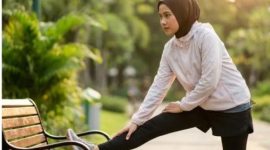 Susu protein tinggi membantu pemulihan dan pembentukan otot setelah latihan.