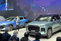 Chery menampilkan Chery Tiggo V sebagai mobil keluarga 3-in-1 dalam ajang Beijing Auto Show 2026
