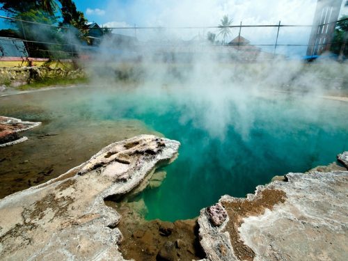 Wisata Air Panas Semurup