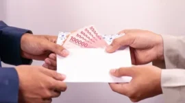 Ilustrasi penyaluran bantuan sosial kepada masyarakat (Foto: Pexels)