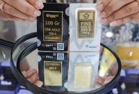 Daftar harga emas di Pegadaian pada 30 April 2026 yang menunjukkan penurunan pada berbagai ukuran dan merek.