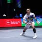 Jonatan Christie tampil agresif saat melawan Leong Jun Hao di gim pertama