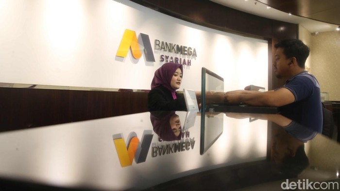 Bank Mega Syariah menghadirkan produk Flexi Gold untuk memudahkan masyarakat berinvestasi emas secara bertahap.