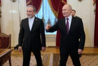 Vladimir Putin menerima kunjungan Menteri Luar Negeri Iran Abbas Araghchi dan membahas dukungan Rusia terhadap Iran di tengah konflik dengan AS dan Israel