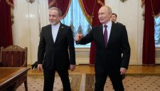 Vladimir Putin menerima kunjungan Menteri Luar Negeri Iran Abbas Araghchi dan membahas dukungan Rusia terhadap Iran di tengah konflik dengan AS dan Israel
