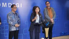 Foto: Menkomdigi Meutya Hafid saat konferensi pers di Kantor Komdigi, Selasa (28/4/2026). (CNBC Indonesia/Intan)