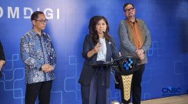 Foto: Menkomdigi Meutya Hafid saat konferensi pers di Kantor Komdigi, Selasa (28/4/2026). (CNBC Indonesia/Intan)