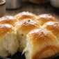 Roti sobek teflon tanpa oven dengan tekstur lembut dan fluffy, cocok untuk camilan atau jualan rumahan
