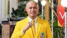 Depati Benny Wirsa Martalaga saat menghadiri kegiatan politik, mencuat sebagai figur kuat jelang Musda Partai Golkar Sungai Penuh.