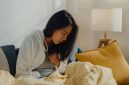 Nyeri dada yang terasa berat dan menjalar bisa menjadi tanda serangan jantung yang sering disalahartikan sebagai masuk angin