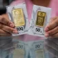 Harga emas Antam anjlok Rp20.000 menjadi Rp2.839.000 per gram pada Rabu, 13 Mei 2026.