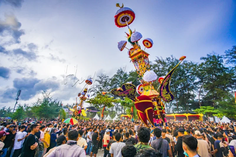 Hoyak Tabuik 2026 di Kota Kota Pariaman menuju event budaya bertaraf internasional. ( foto ist)