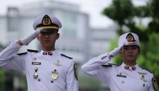 Sejumlah taruna mengikuti kegiatan baris-berbaris di sekolah kedinasan sebagai bagian dari pendidikan disiplin dan kepemimpinan.