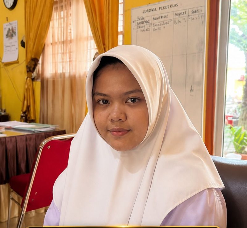 Assyifa Rahma Fiandra disambut Rektor ITB usai lolos SNBP 2026 Teknik Geologi. Foto Nasrul Koto PSU)
