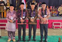 Wali Kota Sungai Penuh Alfin menghadiri Kenduri Sko Kerinci yang menegaskan nilai budaya lokal dalam konteks identitas budaya global. ( foto Humas)