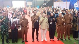 Asisten II Setda Kota Sungai Penuh menghadiri PKU Akbar PNM Mekaar di DEJ Convention Hall, Selasa (05/05/2026), untuk mendorong penguatan UMKM.