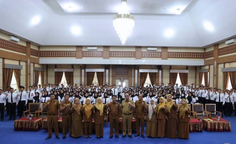 Sekda Sungai Penuh membuka kegiatan PKTBT 2026 bagi peserta Latsar CPNS Formasi 2024.