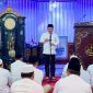 Wali Kota Alfin saat Safari Jumat di Masjid Raya Sungai Penuh bersama jajaran pemerintah dan jamaah.