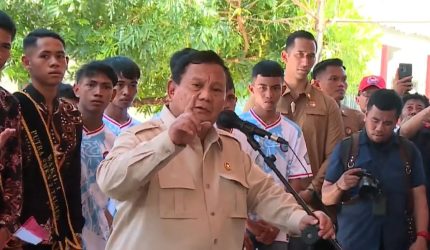 Presiden Prabowo Subianto mengunjungi Miangas Talaud dan bertemu warga