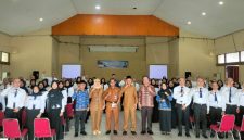 Peserta Latsar CPNS Pemkot Sungai Penuh mengikuti pembinaan ASN BerAKHLAK.